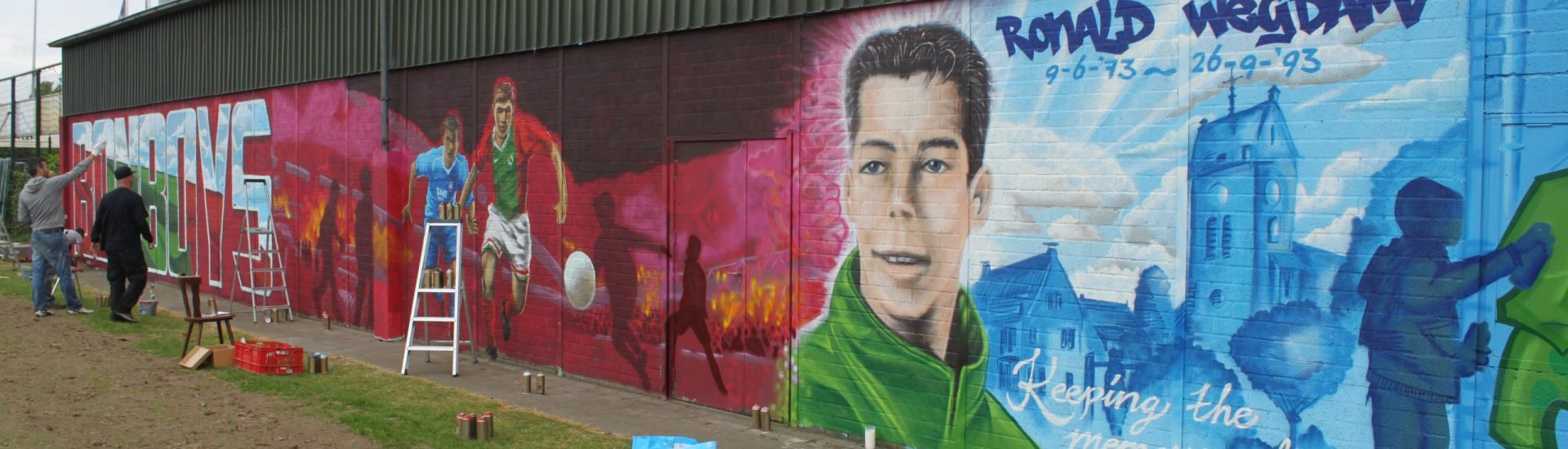 Clublied 2016 vernieuwen graffity tribune